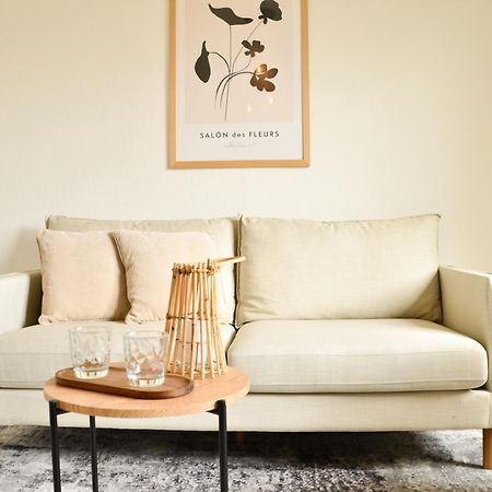 Milpau Bottrop 2 - Modernes Und Zentrales Premium-Apartment Fuer 4 Personen Mit Queensize-Bett Und Einzelbetten - Netflix, Nespresso Und Smart-Tv Eksteriør bilde